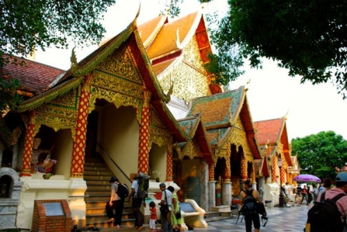 Phrathat Doi Suthep - ngôi chùa vàng nổi tiếng Thái Lan - 6