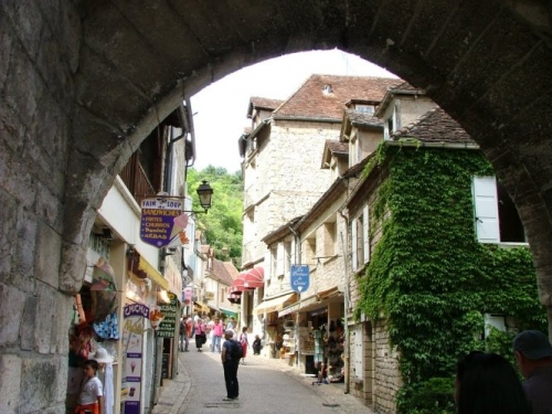 Rocamadour tỏa sáng trên thung lũng Alzou - 7