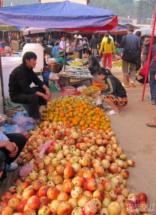 Rực rỡ sắc màu phiên chợ vùng cao - 11