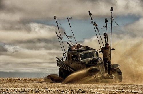 sa mac namibia phim truong an tuong cua mad max-3