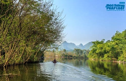 Say đắm cảnh đẹp mùa thu trên dòng suối Yến - 7