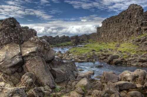 Sống núi giữa Đại Tây Dương ở Iceland - 3