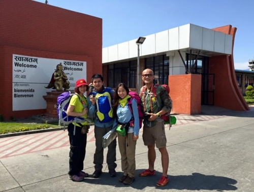 tam su cua doan leo nui nguoi viet tro ve tu nepal-1