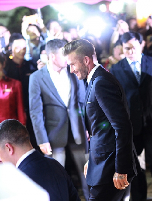 Theo chân David Beckham đi bar ở Hà Nội - 4