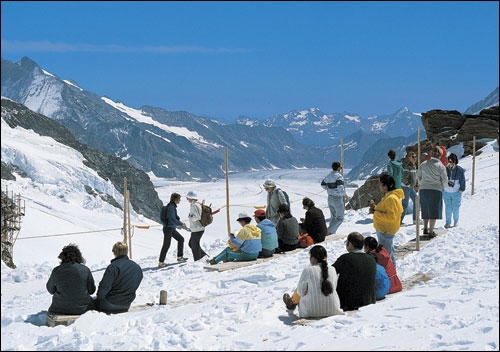 Trượt tuyết vào mùa hè ở Jungfraujoch - 2