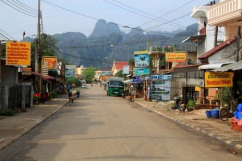 Vang Vieng - nơi xả hơi, chơi và cười - 2