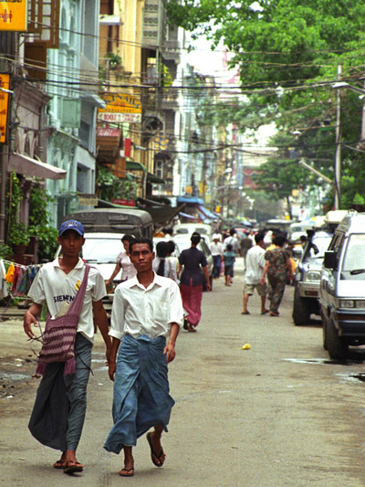 Váy longyi ở Myanmar - 3