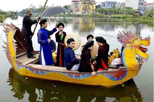 Về Kinh Bắc nghe quan họ, nếm đặc sản - 1