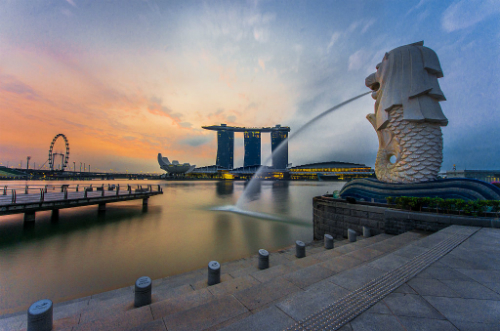 Rear-view-of-the-Merlion-statu-3022-6494