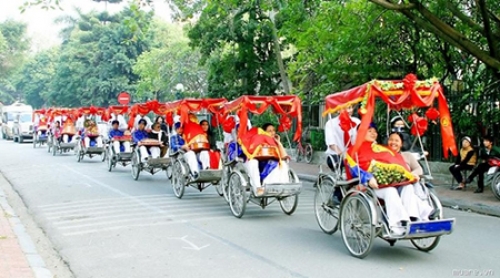 Xích lô Hà Nội trong mắt du khách Tây - 1